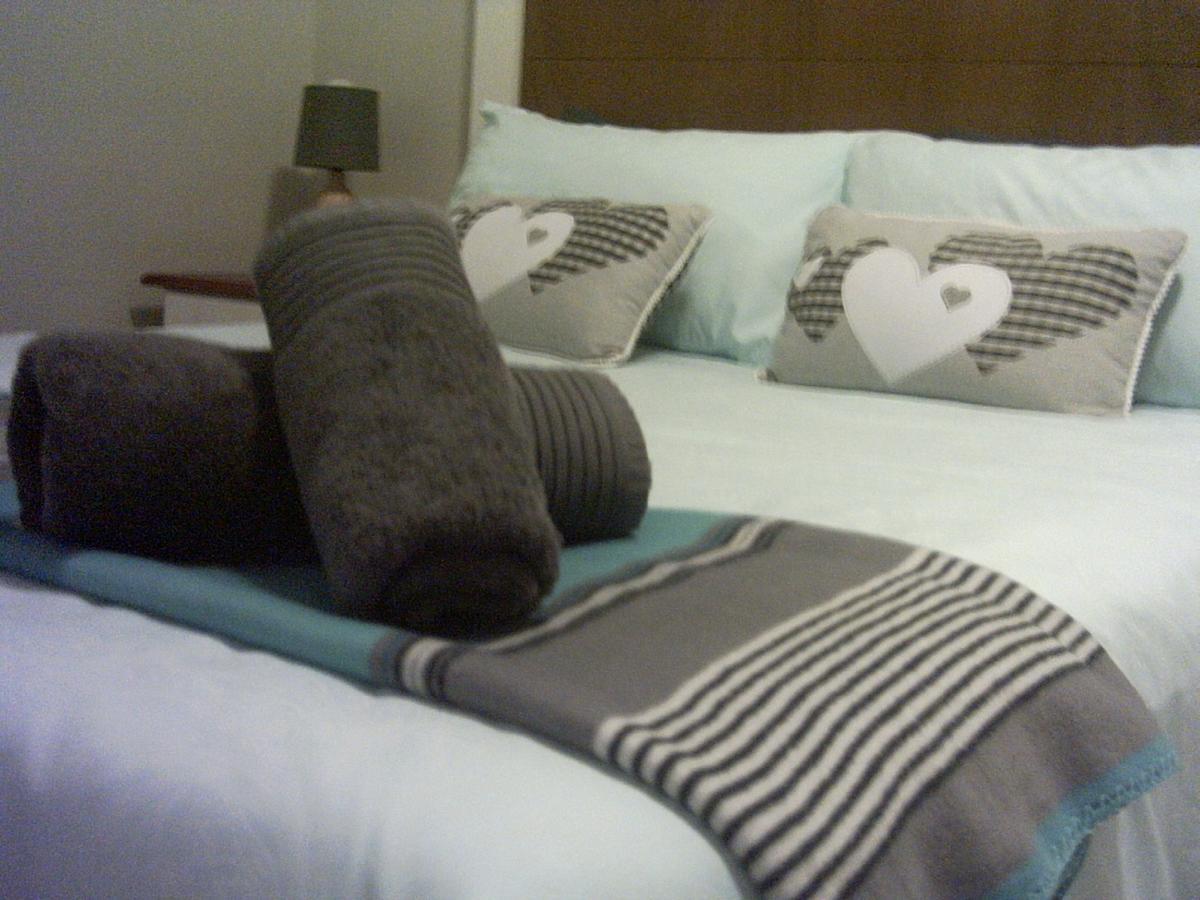 Tranquility Self Catering Hotel Luderitz ภายนอก รูปภาพ