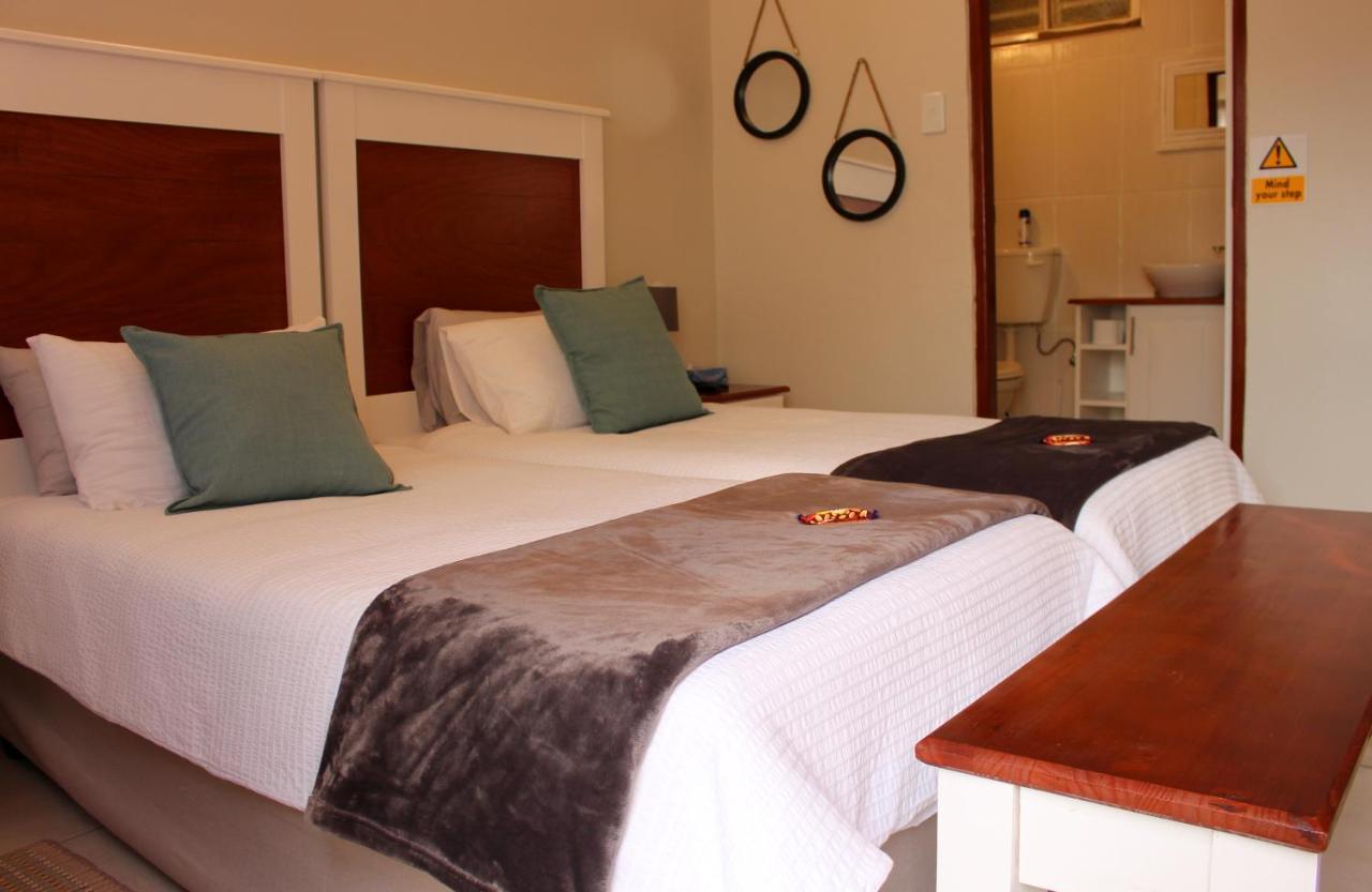 Tranquility Self Catering Hotel Luderitz ภายนอก รูปภาพ