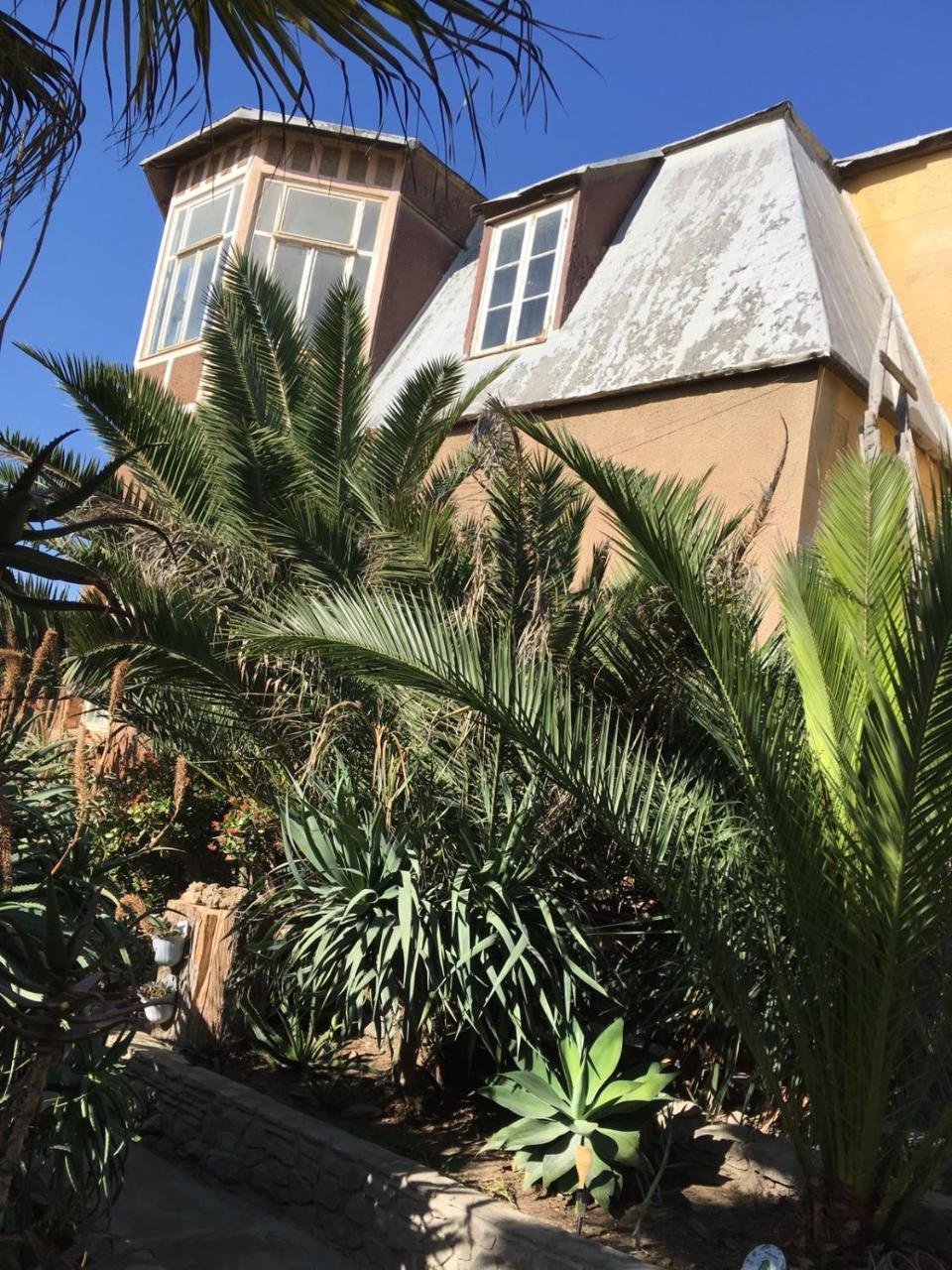 Tranquility Self Catering Hotel Luderitz ภายนอก รูปภาพ